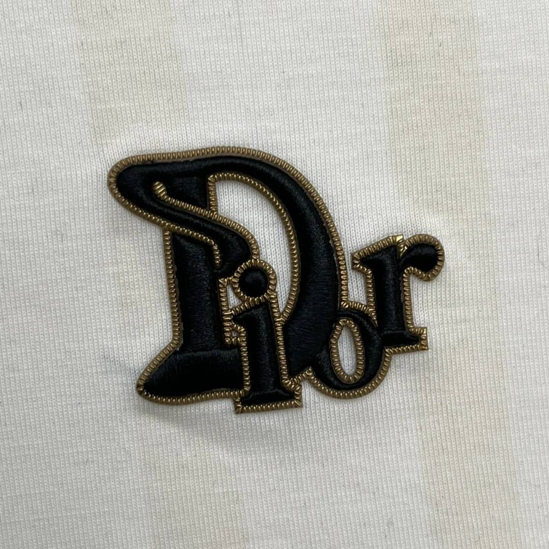 Rhinestone embellishment detail for menswear garments