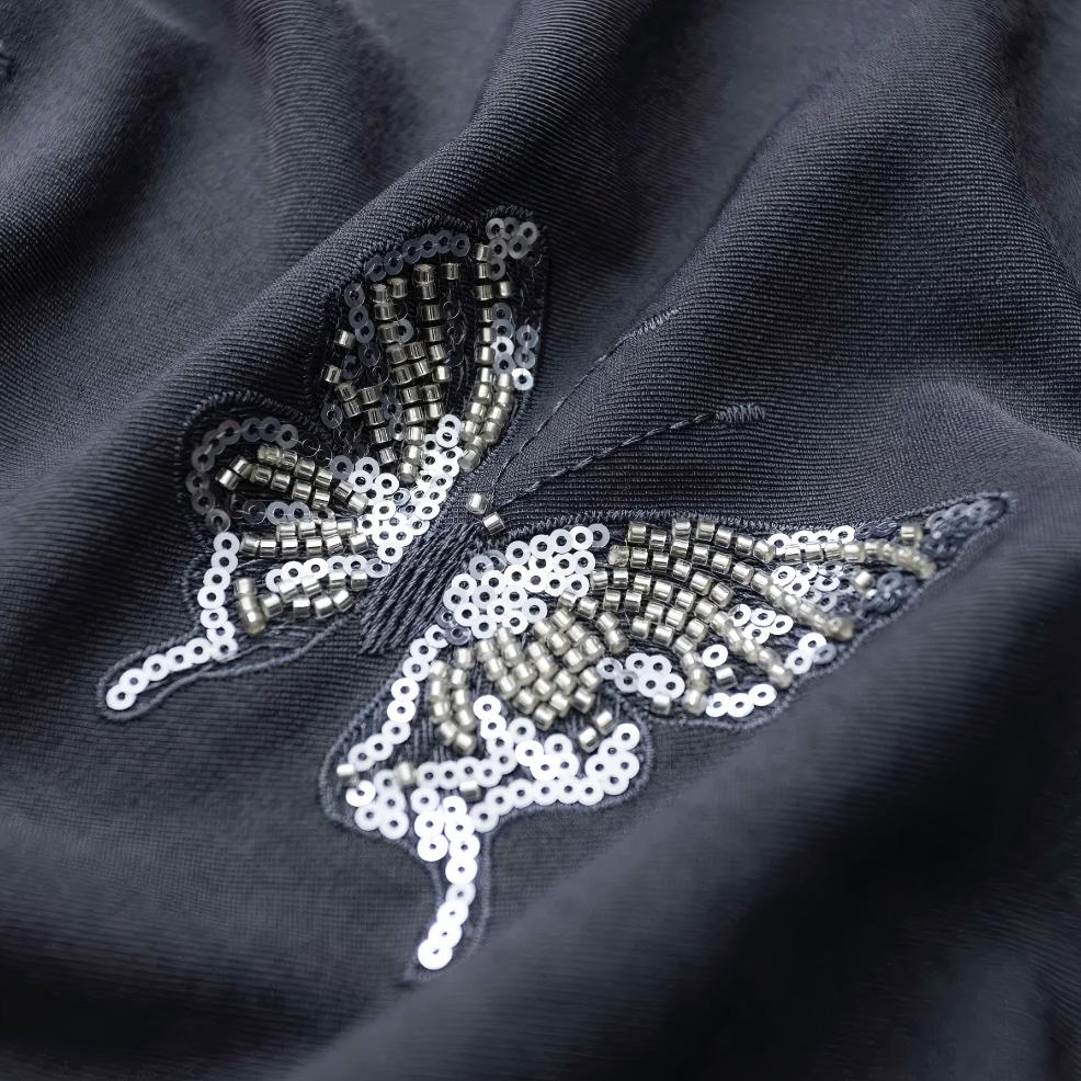 Drawstring closure on men's big and tall pants