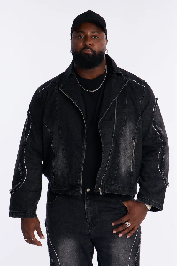 Three quarter sleeve polo shirt in plus size
