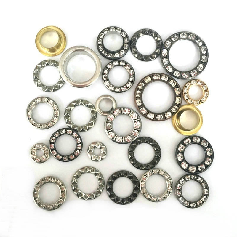 Puff print embellishment for menswear garments