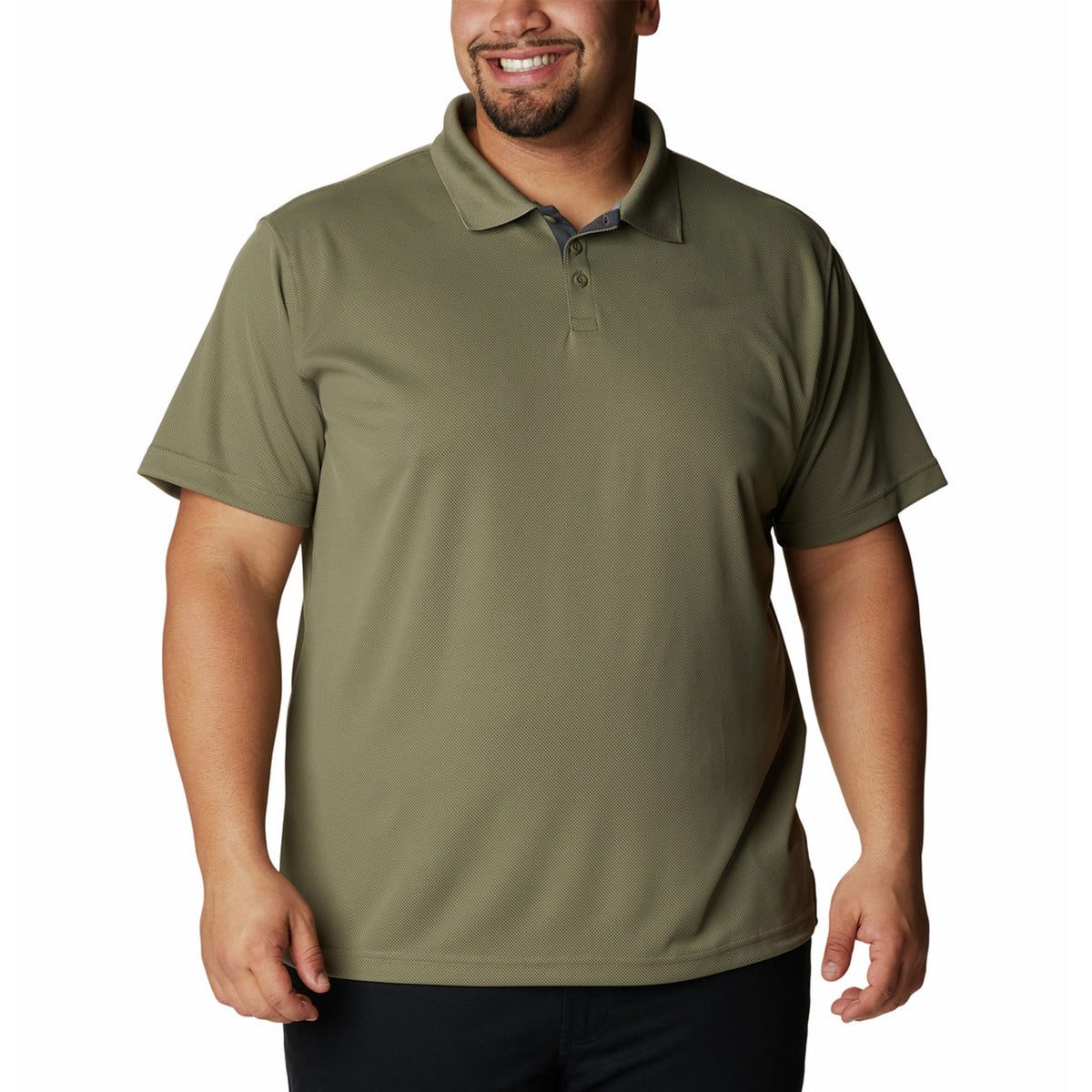 Graduazione dei modelli dalla 2XL alla 6XL per una vestibilità reale