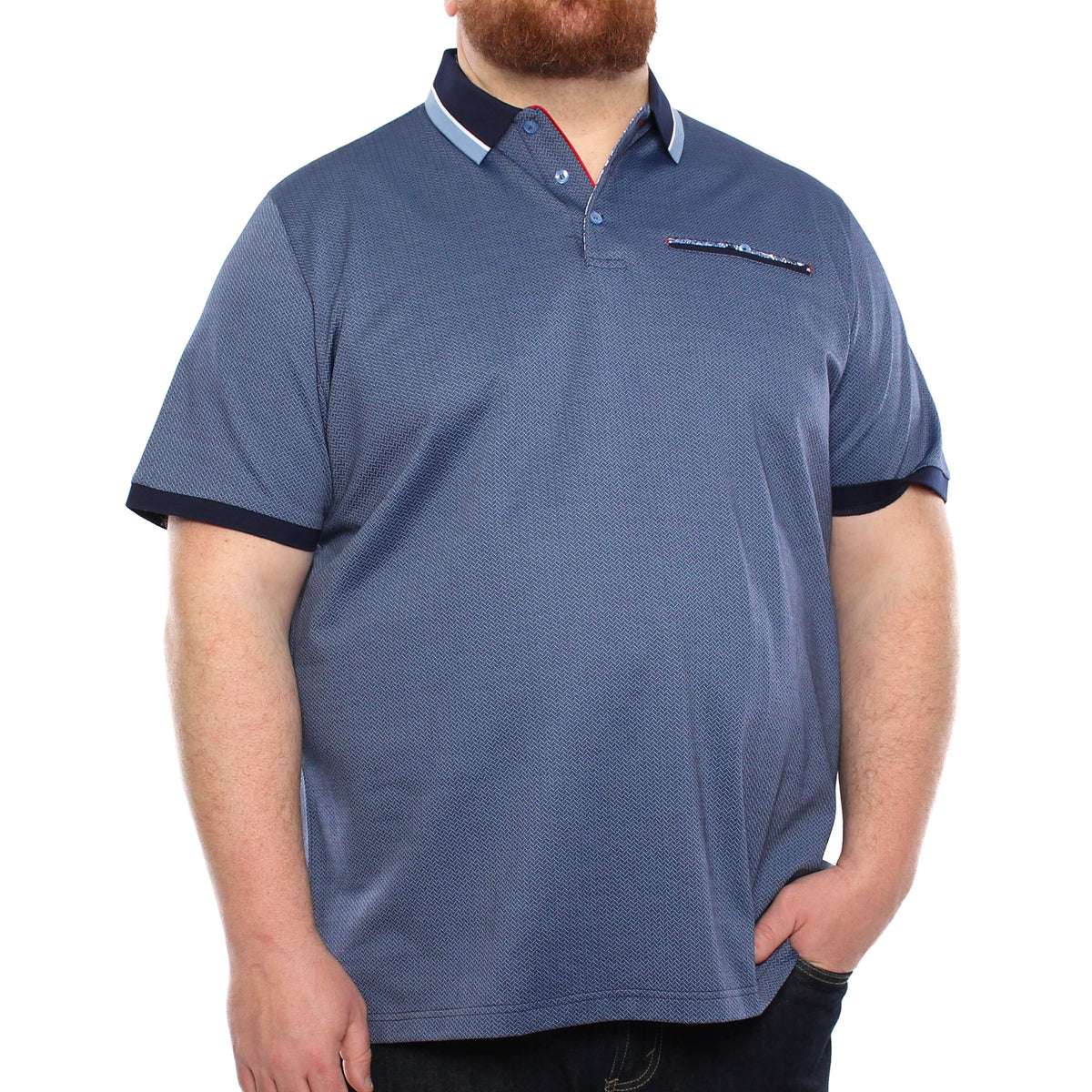 Drawstring pants detail for men's plus-size apparel