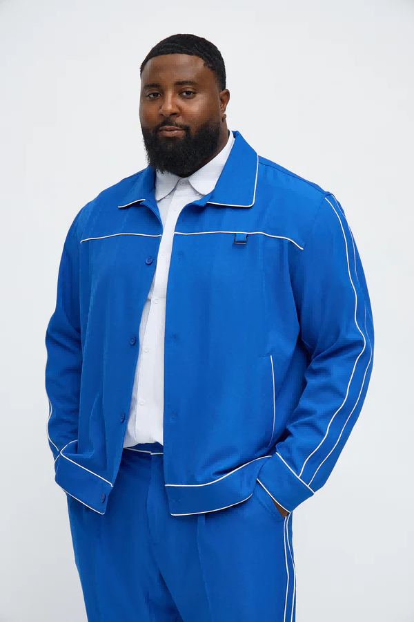 Three quarter sleeve polo shirt in plus size