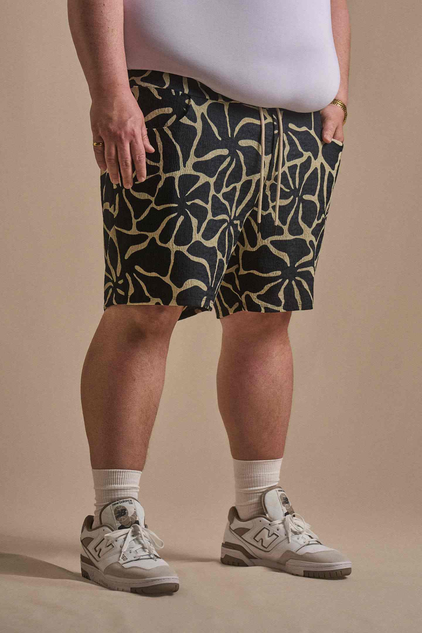 Dunkel gewaschene Jeans