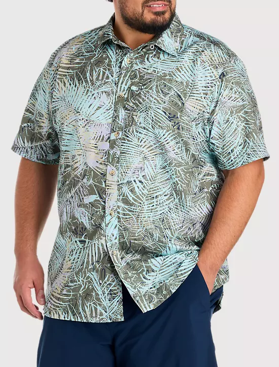 Three quarter sleeve polo shirt in plus size