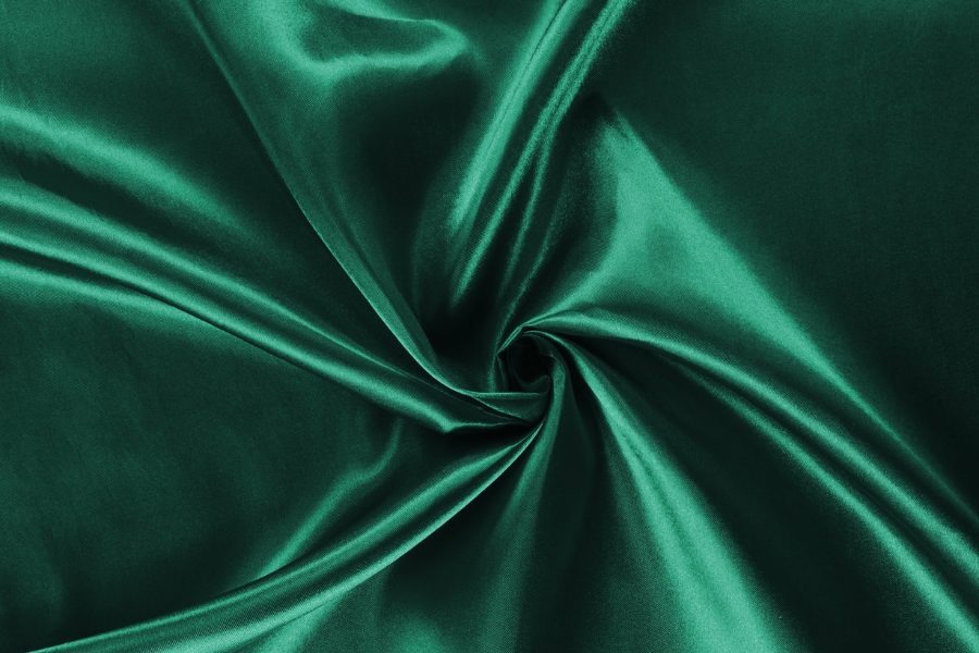 Drawstring waist on men's plus-size pants